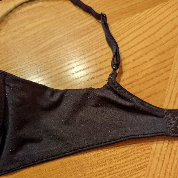 Victoria Secret Body by Victoria 32D Bra - Picture 6 of 6